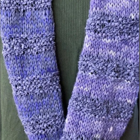 SALE! Cashmere/Silk Purple Hand Knit Scarf/Collar - Picture 2 of 3